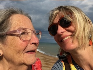 People will never forget how you make them feel.